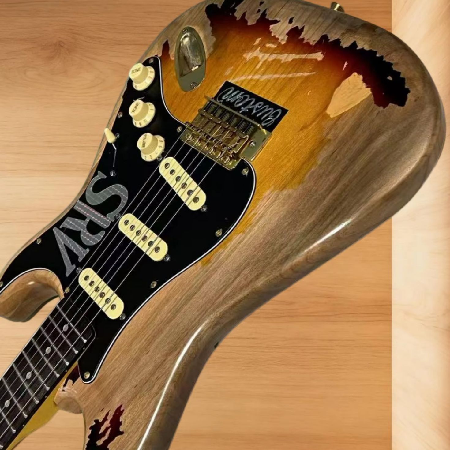 Dobro Resonator Guitar - 激安セール！ヴィンテージサンバースト仕上げのエレキギター、ローズウッド指板付き