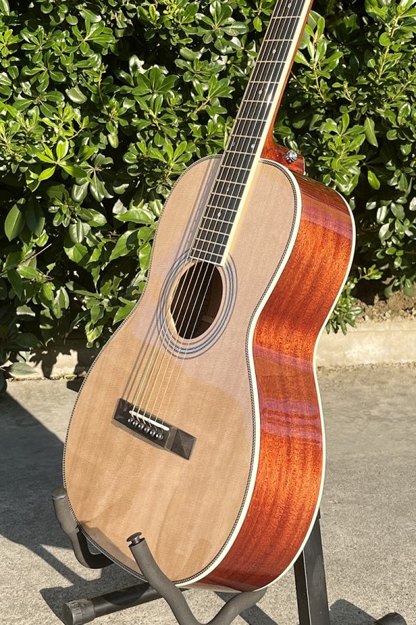 オールソリッドパーラースタイルアコースティックギター、職人製 - Dobro Resonator Guitar のレビューと価格